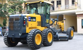 BÁN MÁY SAN GẠT LIÊN DOANH KOMATSU CHANGLIN GD555 - CHANGLIN VIỆT NAM