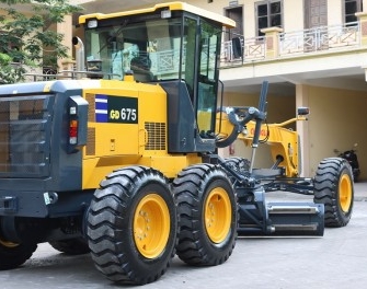 Bán Xe San Gạt Komatsu GD675 Liên Doanh Mới 100% - CHANGLIN VIỆT NAM